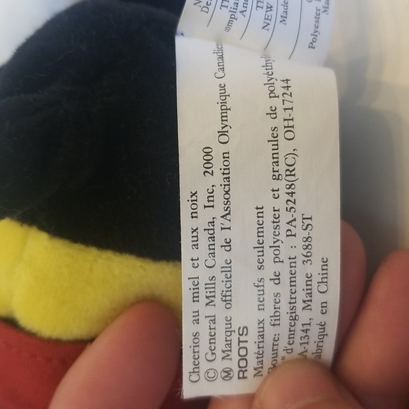 Vintage General Mills Honey Nut Bee Olympic Roots Canada Plush - Picture 8 of 9